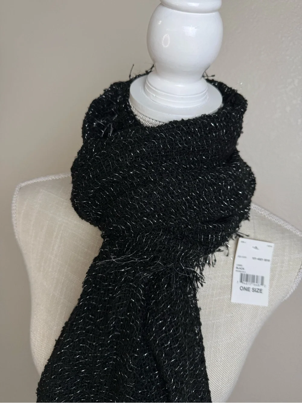 JCPenney Textured Winter Fashion Scarf - NWT